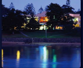 The Continental Hotel Phillip Island - Tourism Caloundra 0