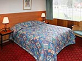 Mt Lyell Motor Inn - Tourism Caloundra 0