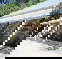 Mount Bryan Hotel - Tourism Caloundra