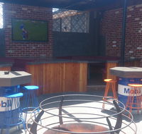 Tonsley Hotel - Tourism Caloundra