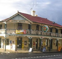 Royal Hotel Mandurama - Tourism Caloundra
