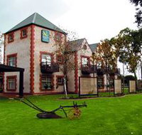 St Francis Winery - Tourism Caloundra