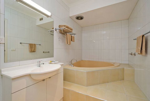 Comfort Inn & Suites - Tourism Caloundra 3