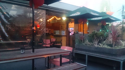 Brunswick Hotel - Tourism Caloundra 0