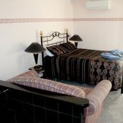 Roundhouse Motel - Tourism Caloundra 1