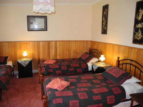 Happydays Accommodation Motor Inn - Tourism Caloundra 2
