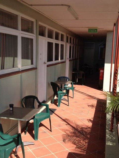 Cityside Accommodation | Mt Isa - Tourism Caloundra 4