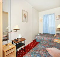 AUSSIE LODGE  - Tourism Caloundra