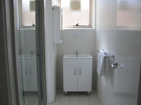 Apartments On Flemington - Tourism Caloundra 4