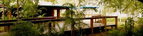 Albatross Bay Resort - Tourism Caloundra 0