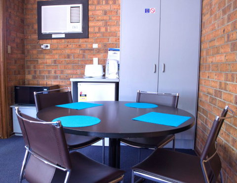 Kadina Gateway Motor Inn - Tourism Caloundra 2