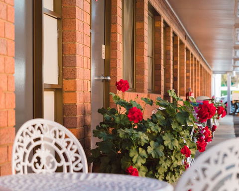 Country Pathfinder Motor Inn - Tourism Caloundra 3