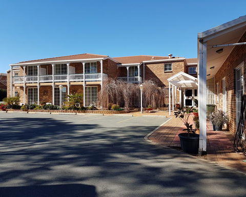 Golden Age Motor Inn - Tourism Caloundra 3