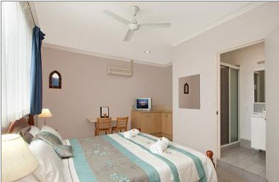 Pacific Palms Motel - Tourism Caloundra 2