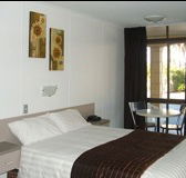 The Edge Hotel - Tourism Caloundra