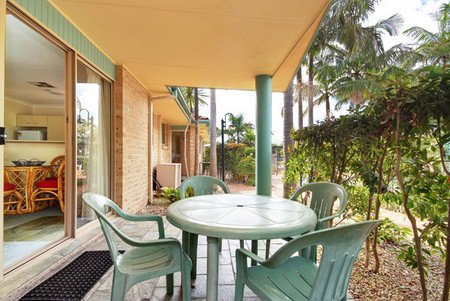Beaches Serviced Apartments - Tourism Caloundra 4