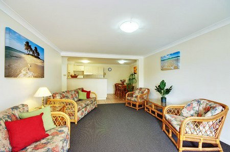 Beaches Serviced Apartments - Tourism Caloundra 5