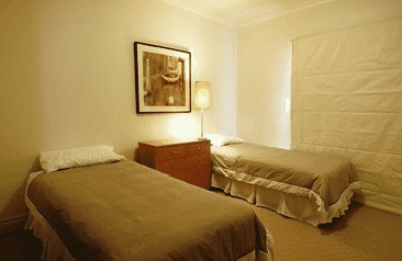 Macarthur Chambers - Tourism Caloundra 2