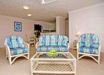 Koala Cove Holiday Apartments - Tourism Caloundra 0