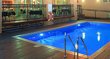 Burnett Riverside Motel - Tourism Caloundra 0
