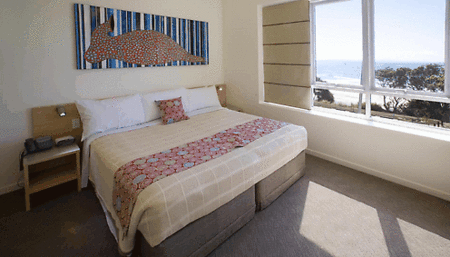 Stradbroke Island Beach Hotel - Tourism Caloundra