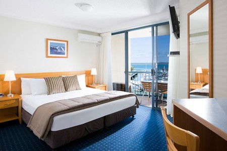 Mantra Hervey Bay - Tourism Caloundra 3