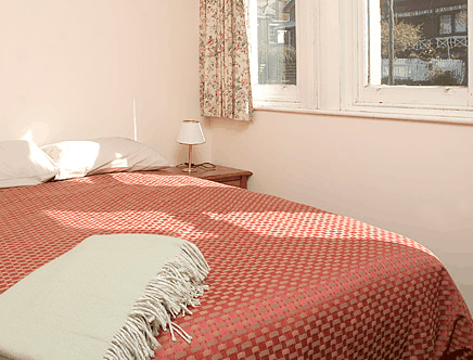 Narrara Backpackers - Tourism Caloundra 2