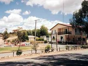 Morgan Riverside Caravan Park - Tourism Caloundra 1