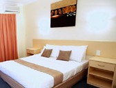 Emerald Maraboon Motor Inn - Tourism Caloundra 0