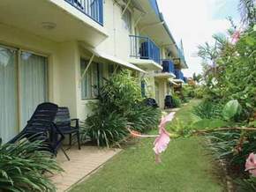 Seabreeze Resort Hotel - Tourism Caloundra 0