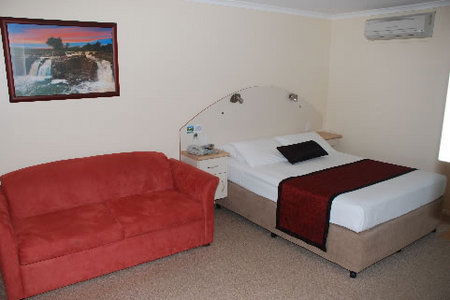Whitsunday Sands Resort - Tourism Caloundra 1