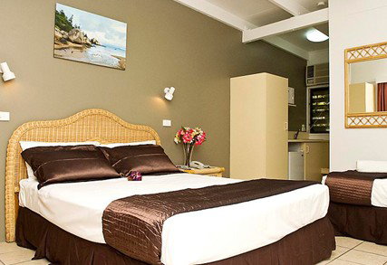All Seasons Magnetic Island - Tourism Caloundra 3
