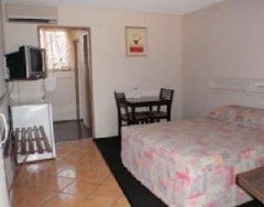 Paradise Lodge Motel - Tourism Caloundra 2