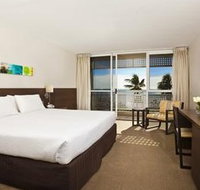Mercure Hotel Harbourside Cairns - Tourism Caloundra