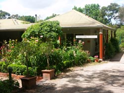 Treetops Bed And Breakfast - Tourism Caloundra 0