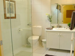 Treetops Bed And Breakfast - Tourism Caloundra 2