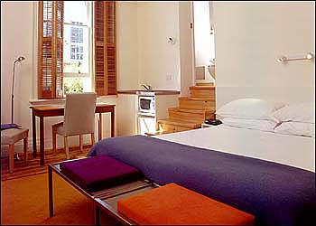 The Hatton Hotel - Tourism Caloundra 0