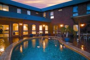 Hotel Cavalier - Tourism Caloundra 2