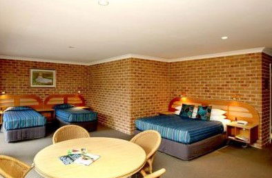 The Hermitage - Tourism Caloundra 2