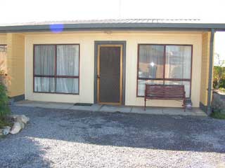 Wool Bay Holiday Units - Tourism Caloundra 1