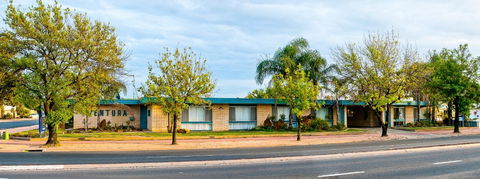Ventura Motel - Tourism Caloundra 0