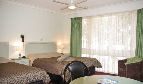Ventura Motel - Tourism Caloundra 5