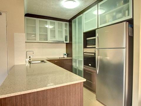 Grande Florida Beachside Resort - Tourism Caloundra 10