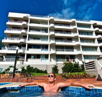SURFERS CHALET HOLIDAY APARTMENTS - Tourism Caloundra
