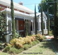 Belmont Bed  Breakfast - Tourism Caloundra