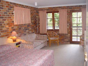 Montville Mountain Inn - Tourism Caloundra 1