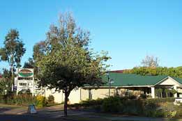Riverland Motor Inn - Tourism Caloundra 0