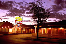 Dalby Mid Town Motor Inn - Tourism Caloundra 0