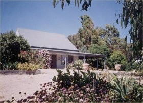 Brackley Cottage - Tourism Caloundra 0