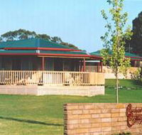 Carolynne's Cottages - Tourism Caloundra